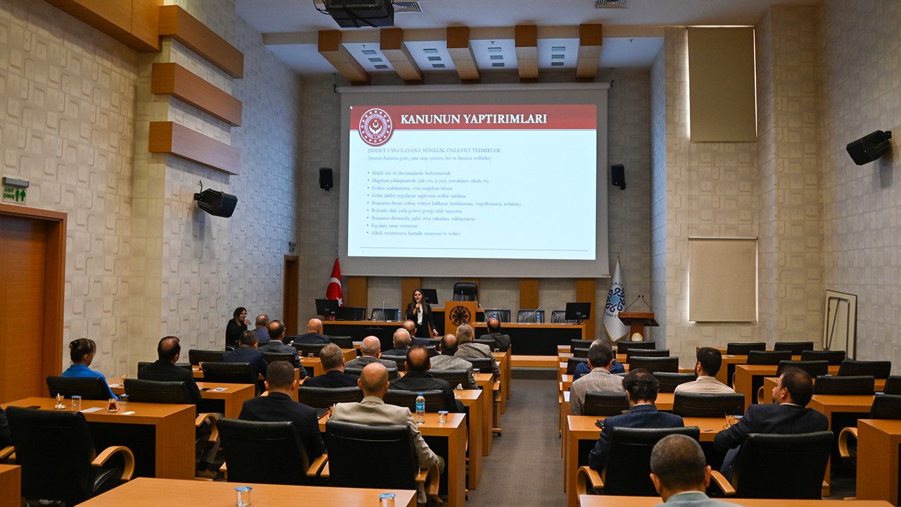 Selçuklu Belediyesi’nde birim müdürlerine eğitim