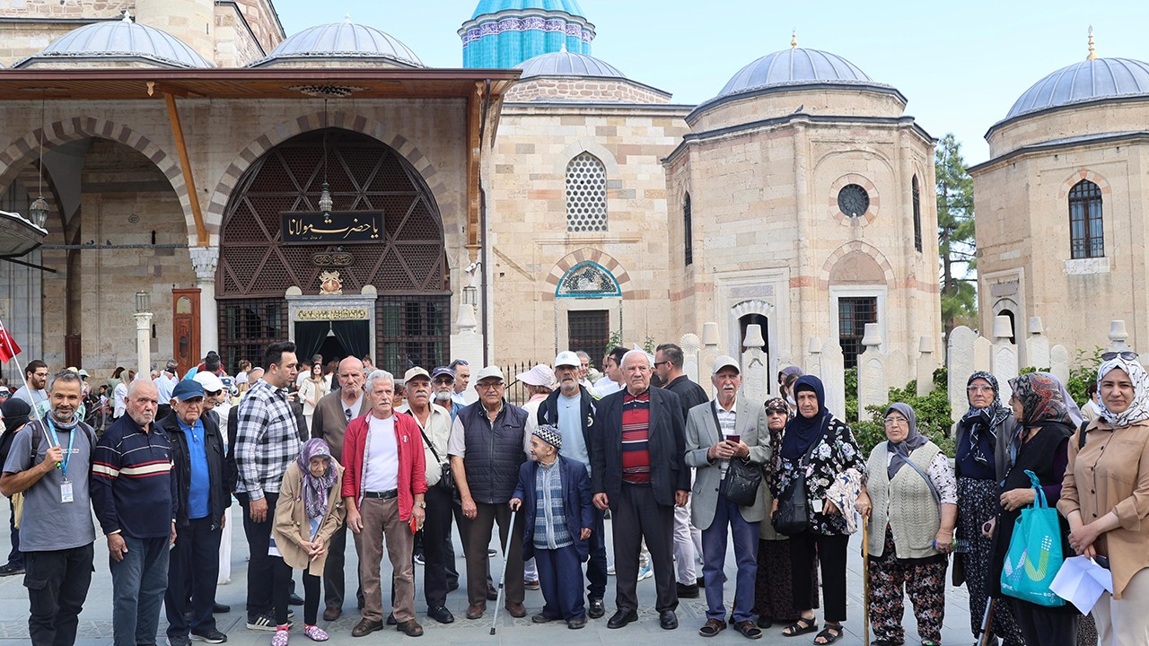 Konya Büyükşehir’den Dünya Yaşlılar Günü etkinliği