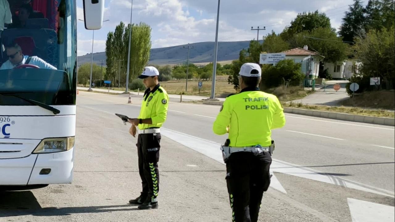 Yurt çapında 2,8 milyon araç denetlendi