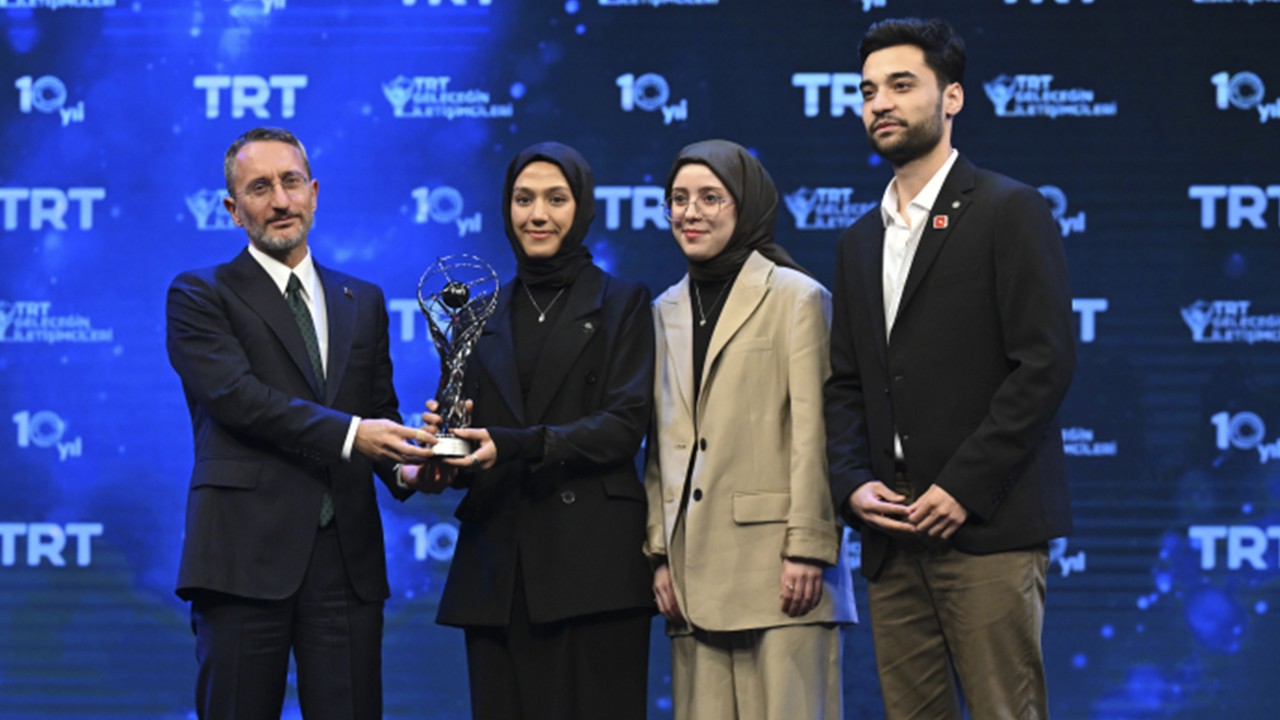 TRT, genç yetenekleri ödüllendirdi