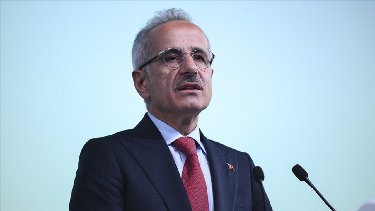 Bakan Uraloğlu: Discord bilgileri paylaşmadığı için erişim engeli getirdik