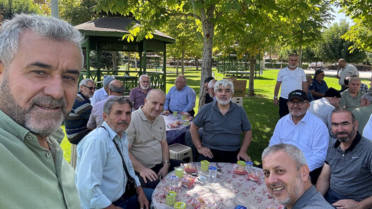 Karaman İmam Hatip Lisesi 1984 mezunları 40 yıllık dostluğu kutladı