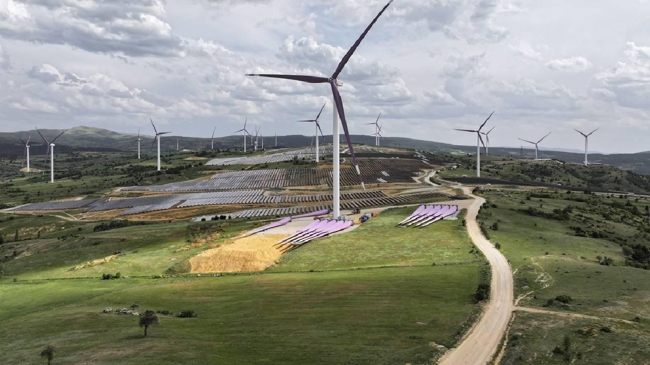 Yenilenebilir enerjinin elektrik kurulu gücündeki oranı yüzde 59’a ulaştı