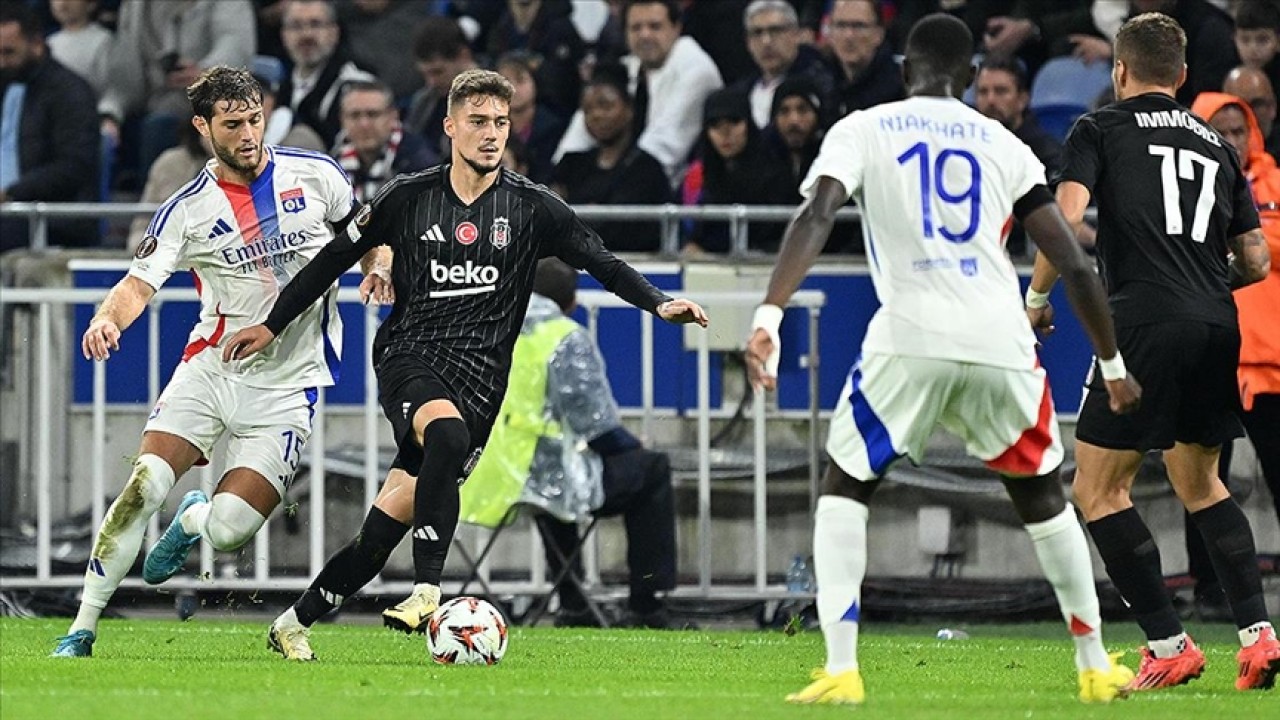 Beşiktaş, Olimpik Lyon’u tek golle geçti