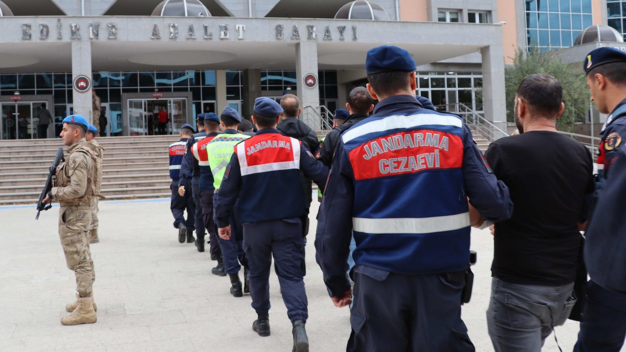 Yunanistan’a kaçmak isteyen 7 terör şüphelisi yakalandı