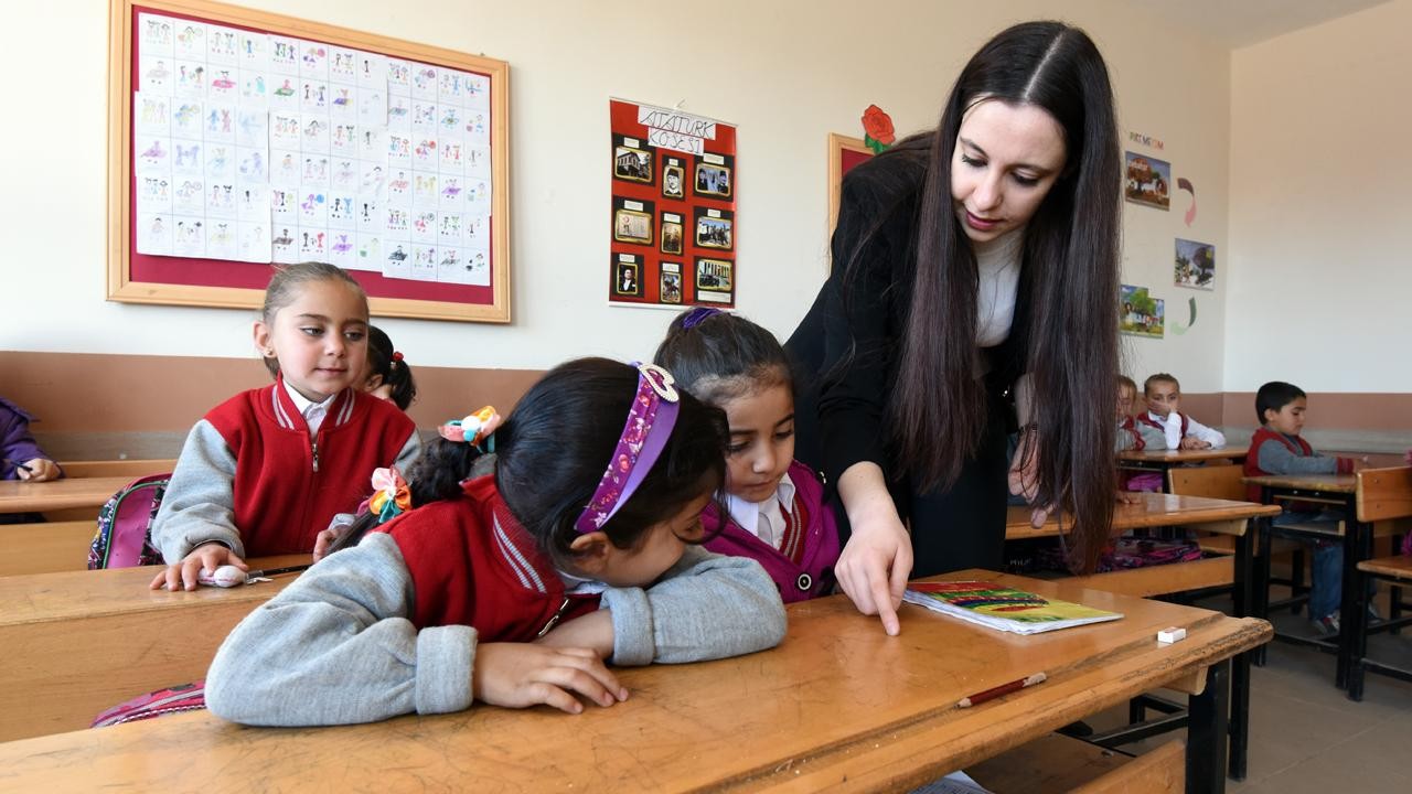 Ara tatilde öğretmen seminerleri çevrim içi yapılacak