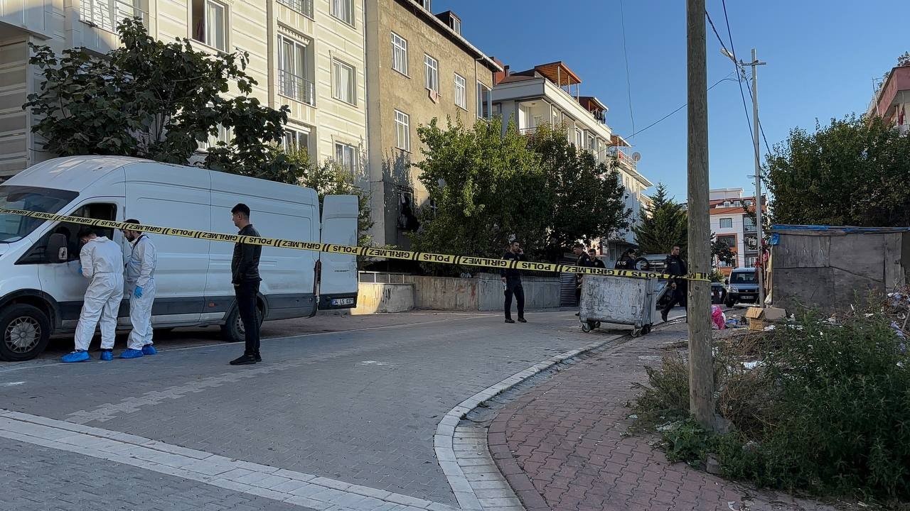 2 yaşındaki çocuğa çarparak ölümüne neden oldu; yaşamına son verdi