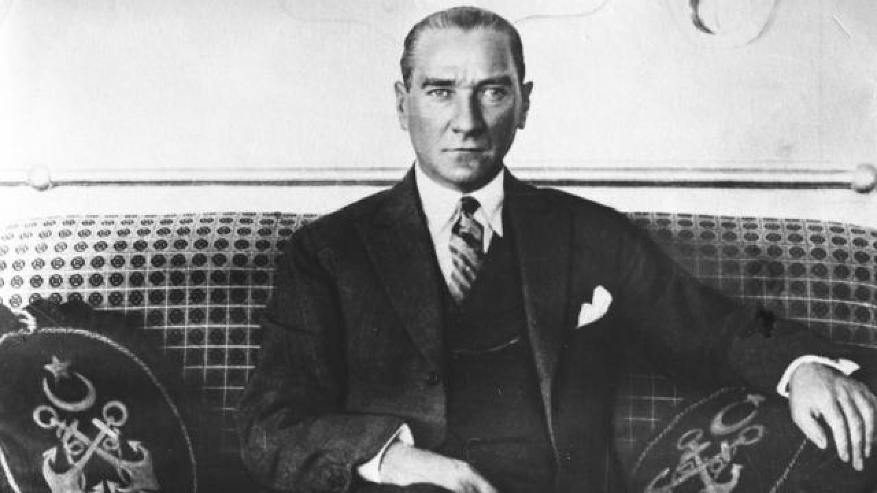 Atatürk’ü mücadelesinde yalnız bırakmayan silah arkadaşları