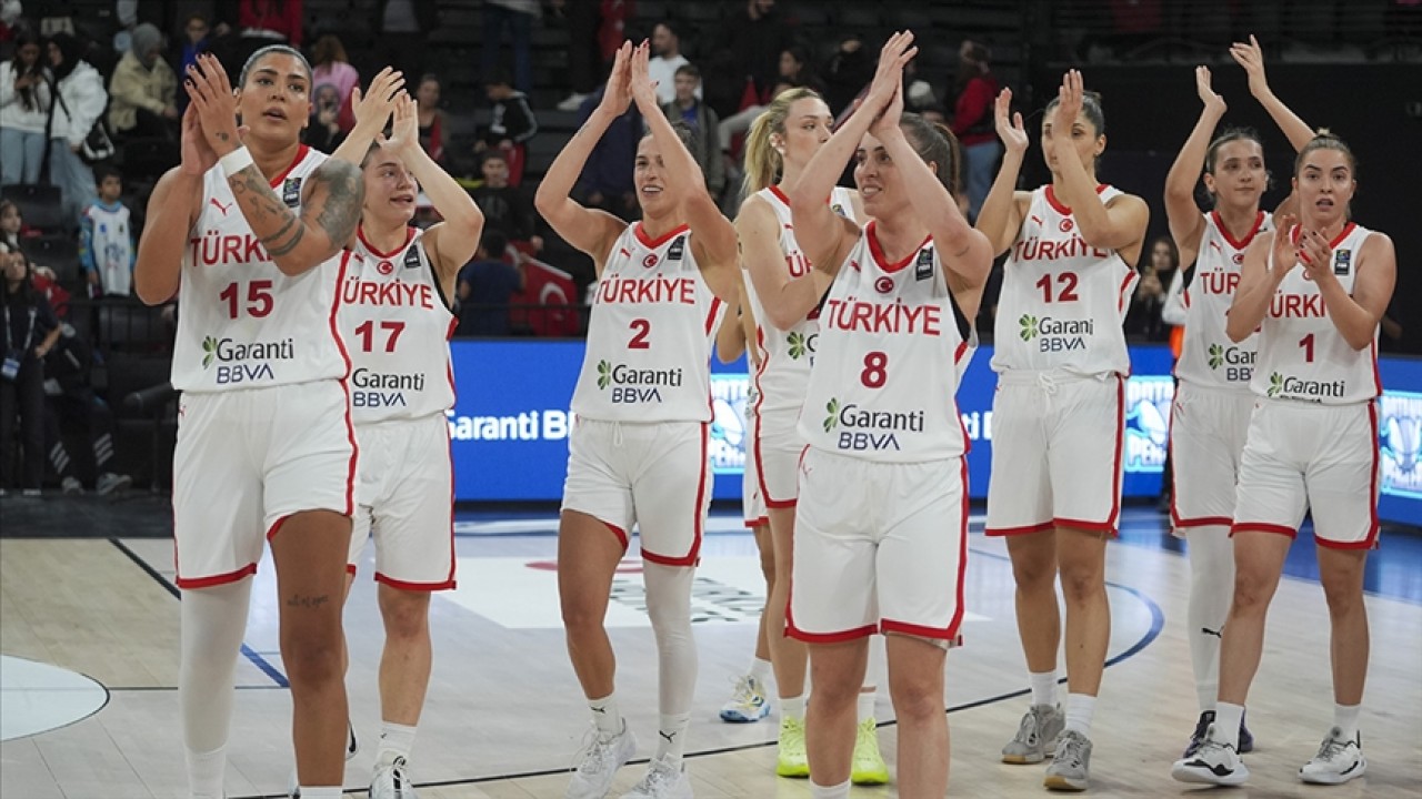 A Milli Kadın Basketbol Takımı, 11. kez Avrupa Şampiyonası'na katılma hakkı elde etti