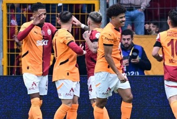  Galatasaray, milli araya lider girdi