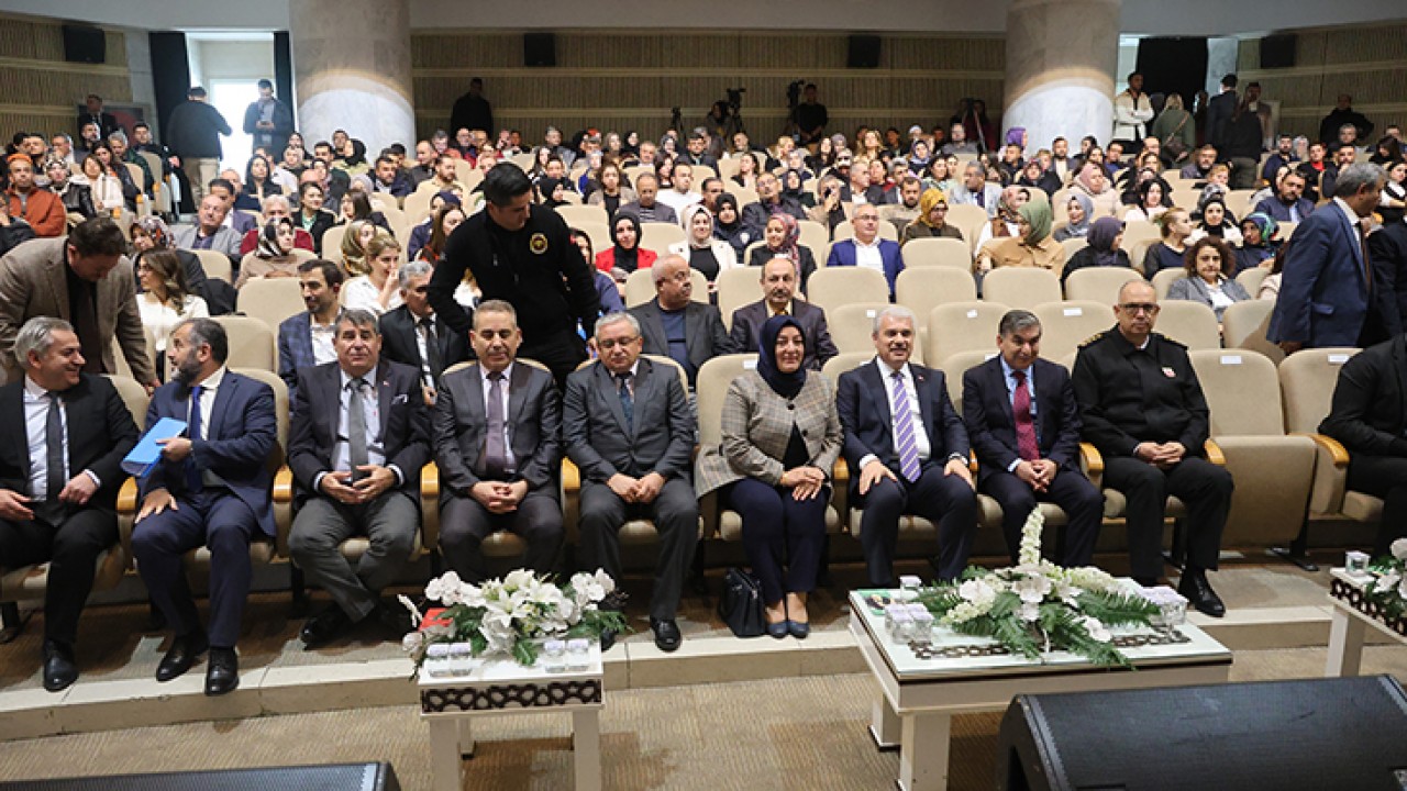 Konya’da “En İyi Narkotik Polisi Anne” semineri düzenlendi