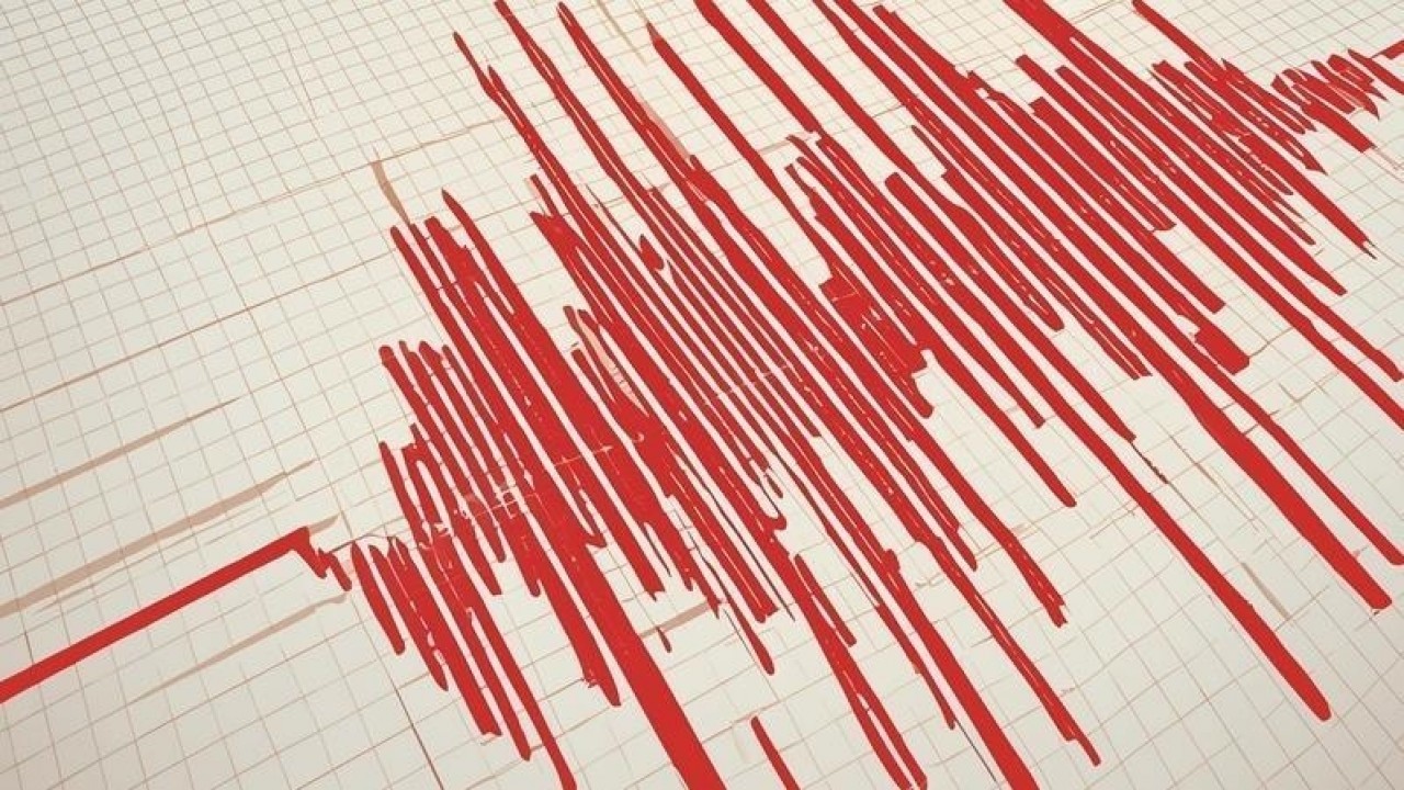 Papua Yeni Gine’de 6,6 büyüklüğünde deprem