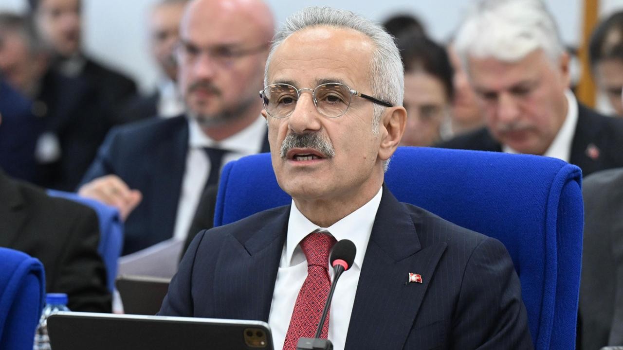 Bakan Uraloğlu: İsrail'e hiçbir ürünün ihracatına izin vermiyoruz