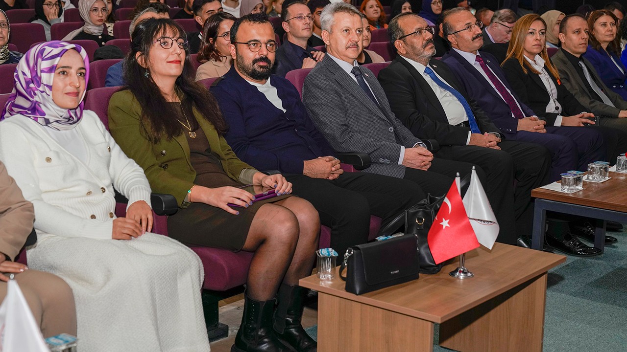 Konya Teknik Üniversitesinde panel düzenlendi