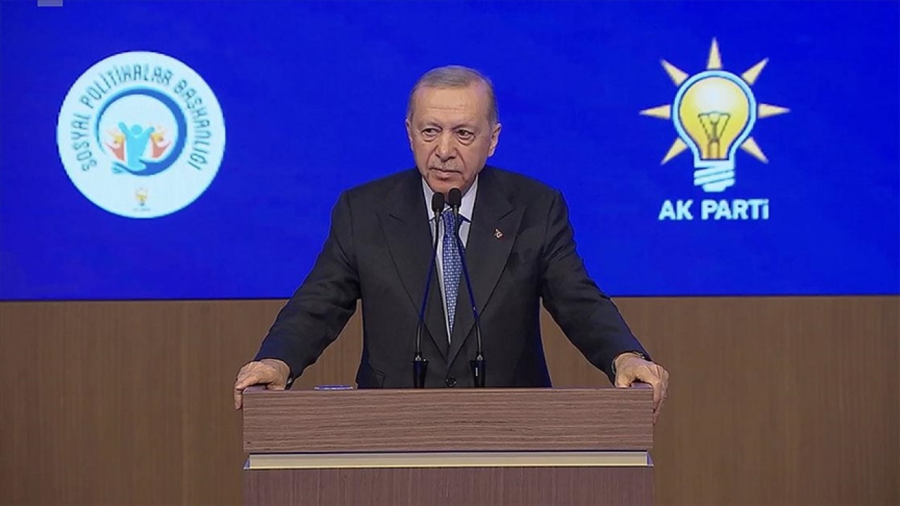 Cumhurbaşkanı Erdoğan: Geçmişi reddetmek yerine, tarihi bir bütün olarak kucaklıyoruz