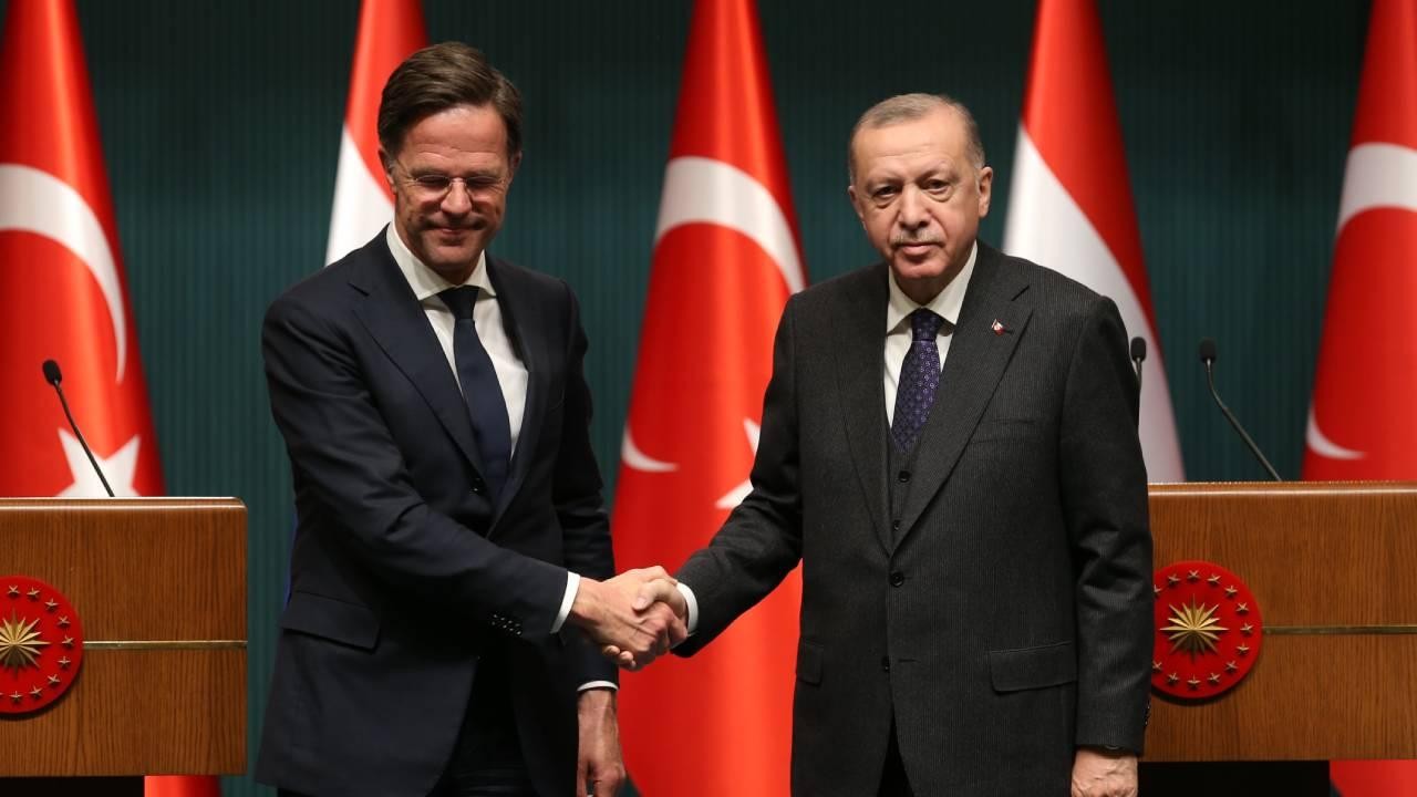 Cumhurbaşkanı Erdoğan NATO Genel Sekreteri Mark Rutte ile  Suriye'deki son durumu görüştü