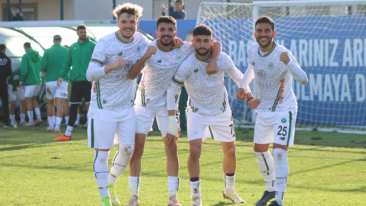 1922 Konyaspor tüm dikkatleri üzerine çekti