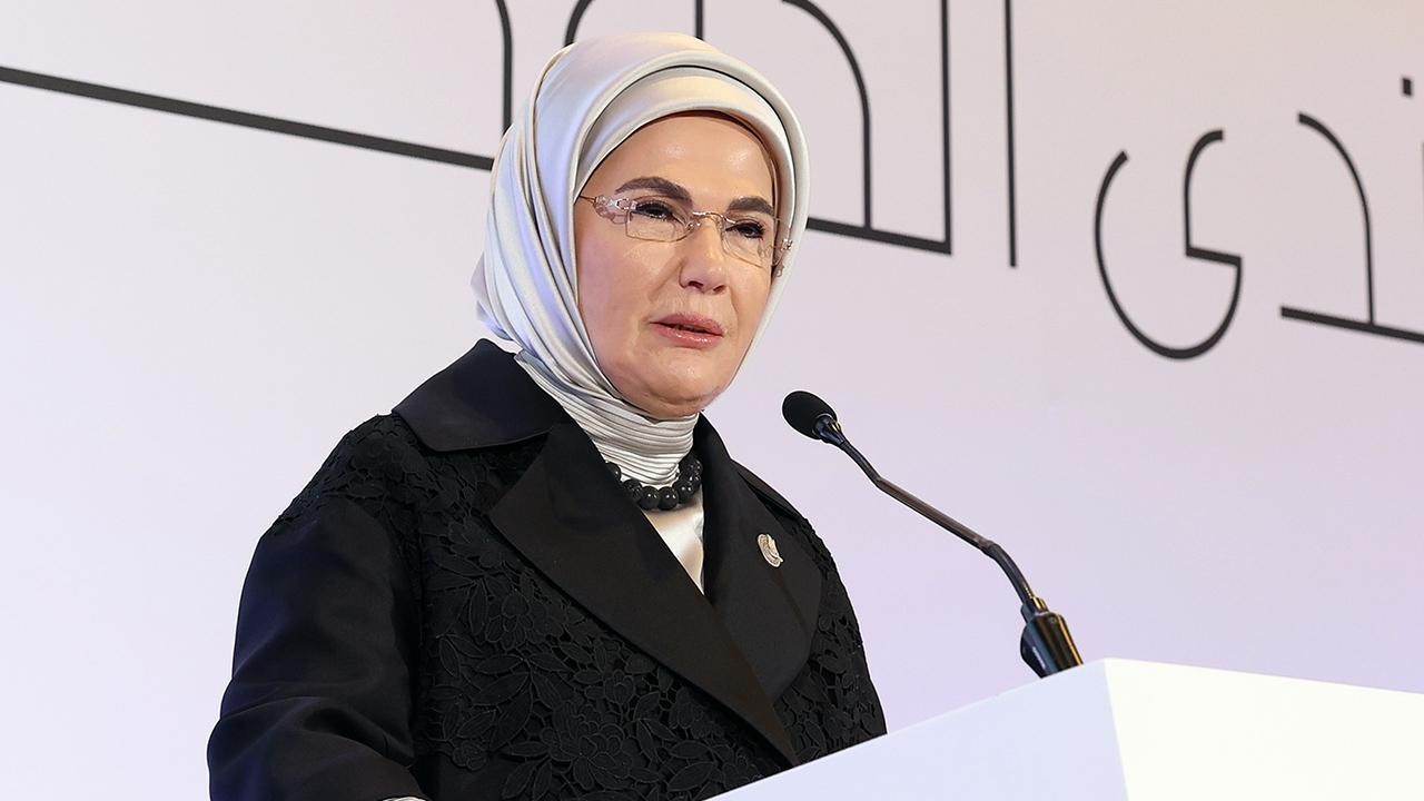 Emine Erdoğan’dan Mevlana paylaşımı