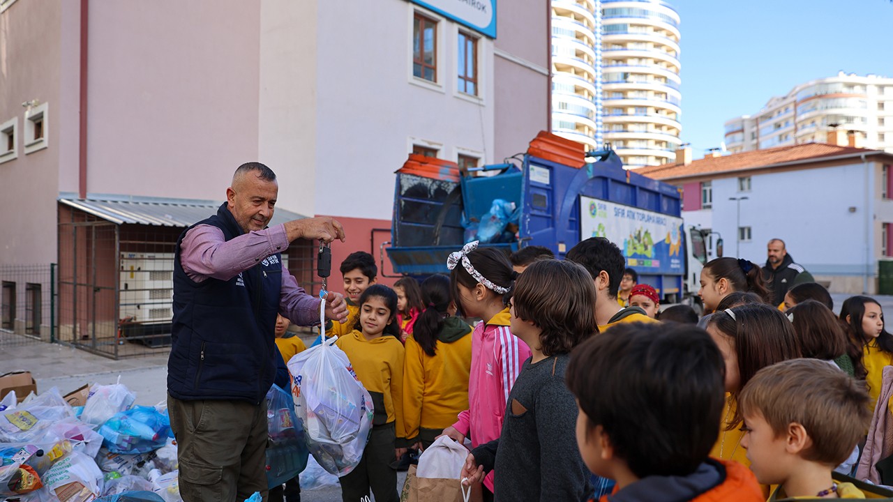 Selçuklu'da okullar sıfır atık için yarışıyor 