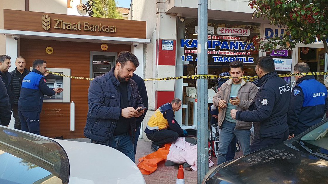 ATM'den para çekerken silahlı saldırıya uğrayarak öldürüldü