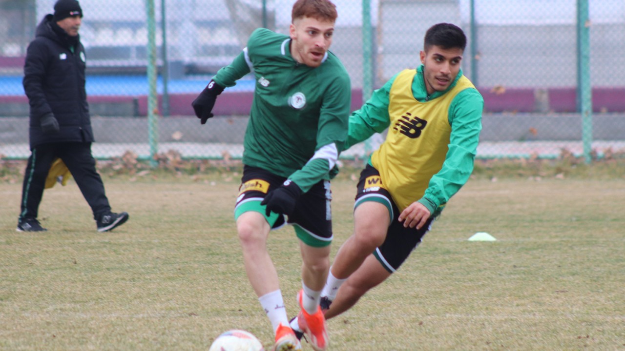 1922 Konyaspor Saraçoğlu’nda çalışıyor