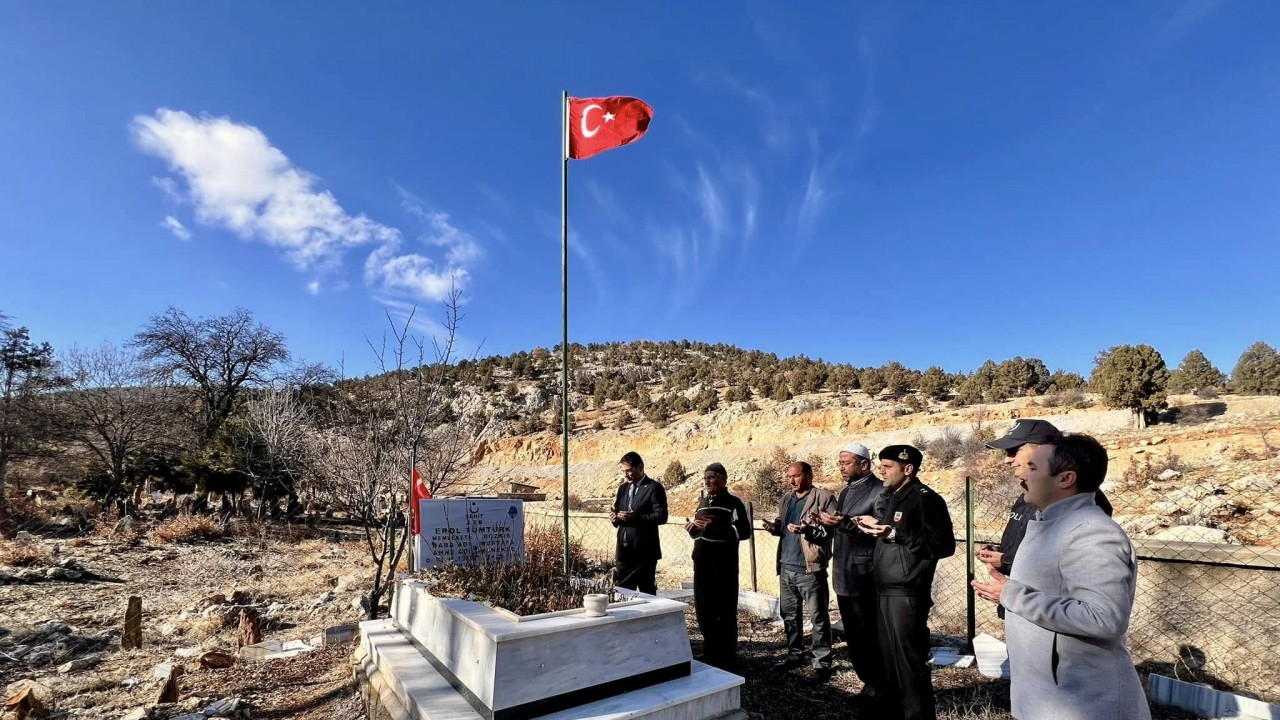 Kaymakam Hasan Çimer  şehit ve gazi ailelerini ziyaret etti