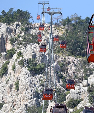 Teleferik kazası davasında tutuklu 5 sanık tahliye edildi